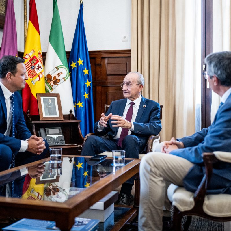 Tauroemoción, recibida en Ayuntamiento Málaga